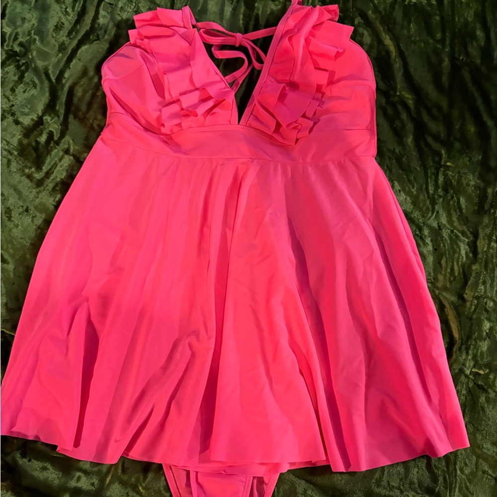 🌺 **Hot Pink Ruffle Tankini Set – Size 2XL – Flowy & Flattering** 🌺